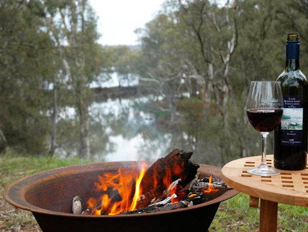 Photo 9 for Moodemere Lake House