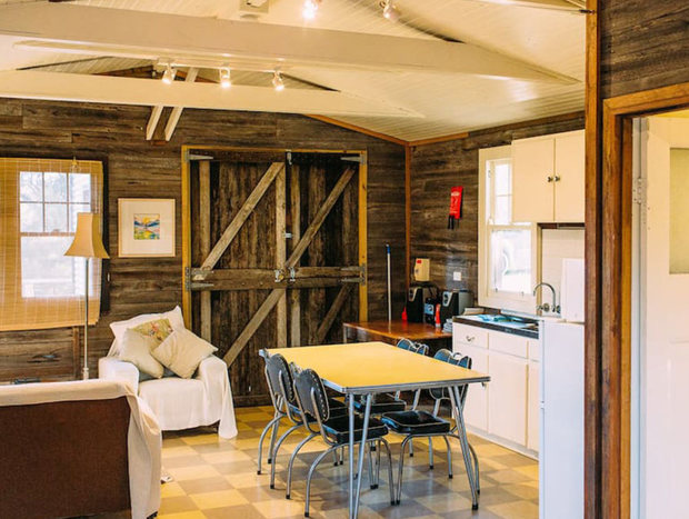 Photo 8 for Lyrebird Lakehouse