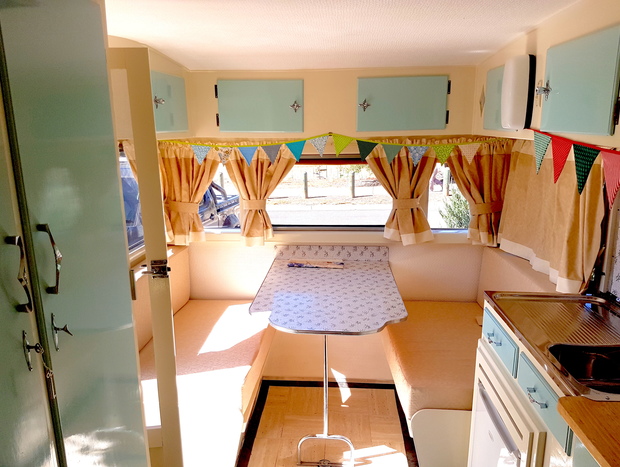 Photo 4 for Beachside Bertie Retro Caravan
