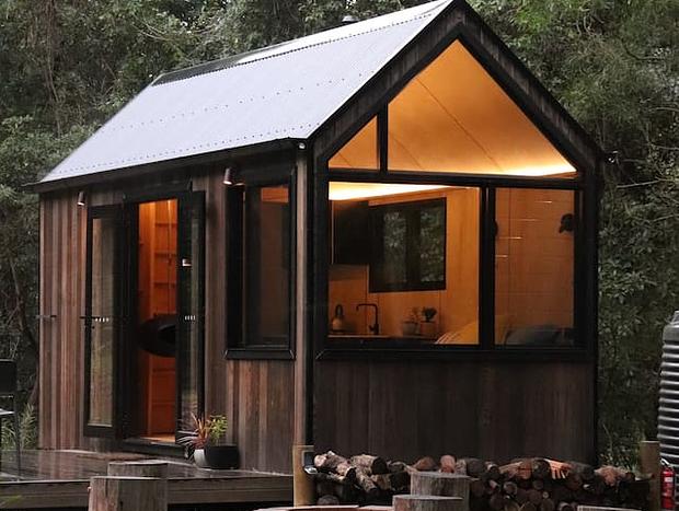 Photo 14 for Creekside Tiny House in Sub-tropical Rainforest