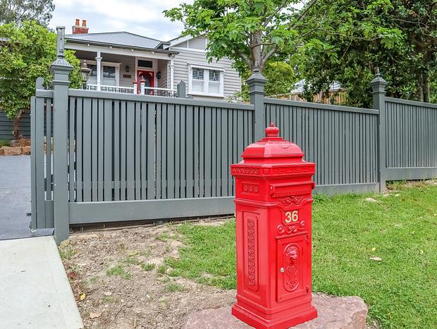 Photo 33 for Vintage Charm on St Leonards
