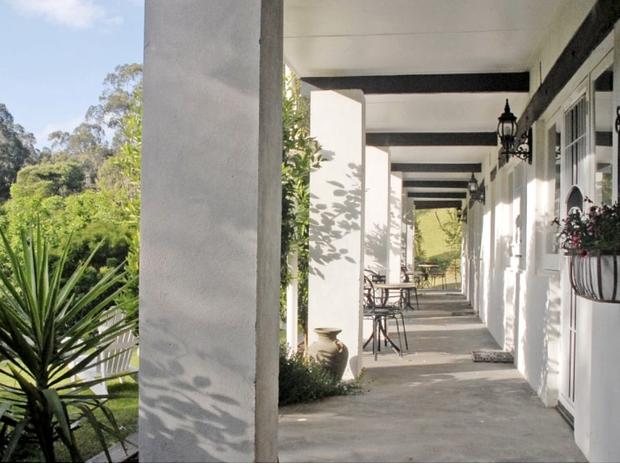 Photo 13 for Brentwood Apartments - Meadow View