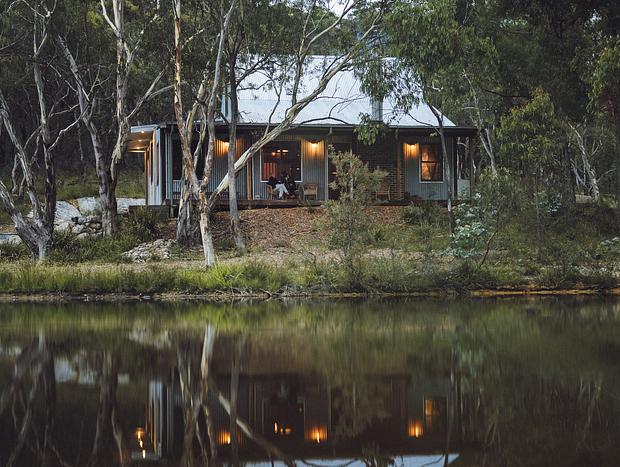 Photo 3 for Charming Bushland Retreat