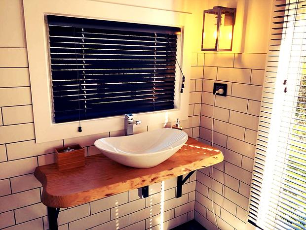 Photo 16 for Penny Farthing Studio Daylesford