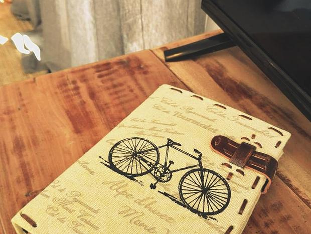 Photo 10 for Penny Farthing Studio Daylesford
