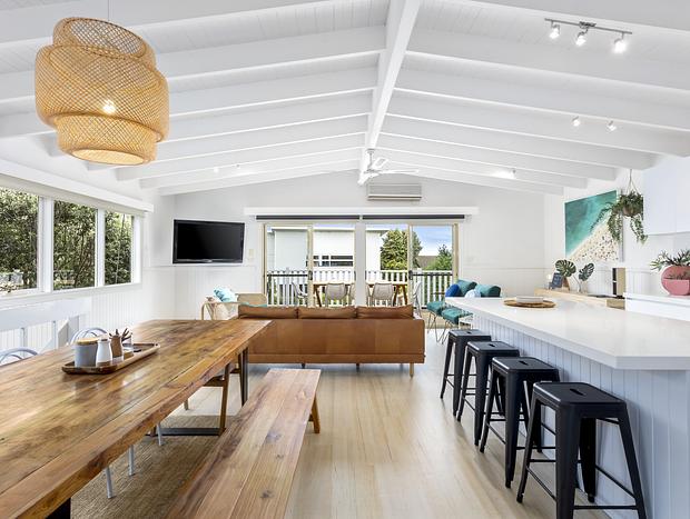 Photo 4 for Felix Beach House - 150m from Fishermans Beach