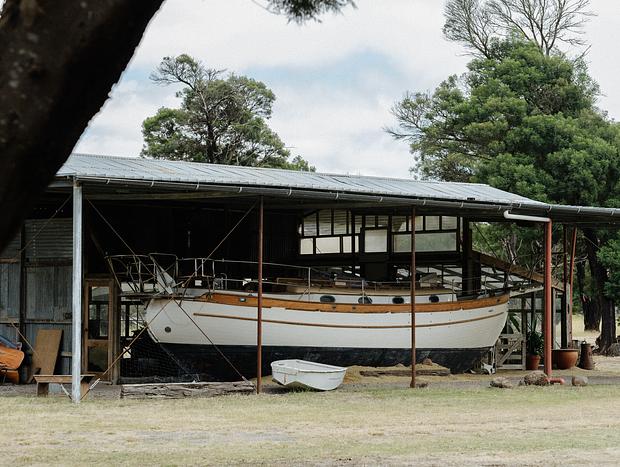 Photo 7 for Gorgeous Boat in the Grampians
