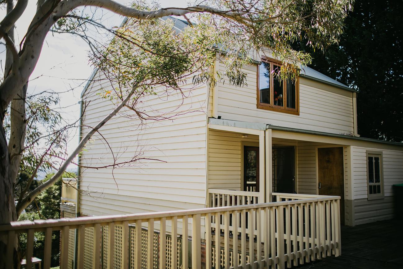 Lofty Mountain Escape Cottage for Rent in Blackheath, Blue Mountains