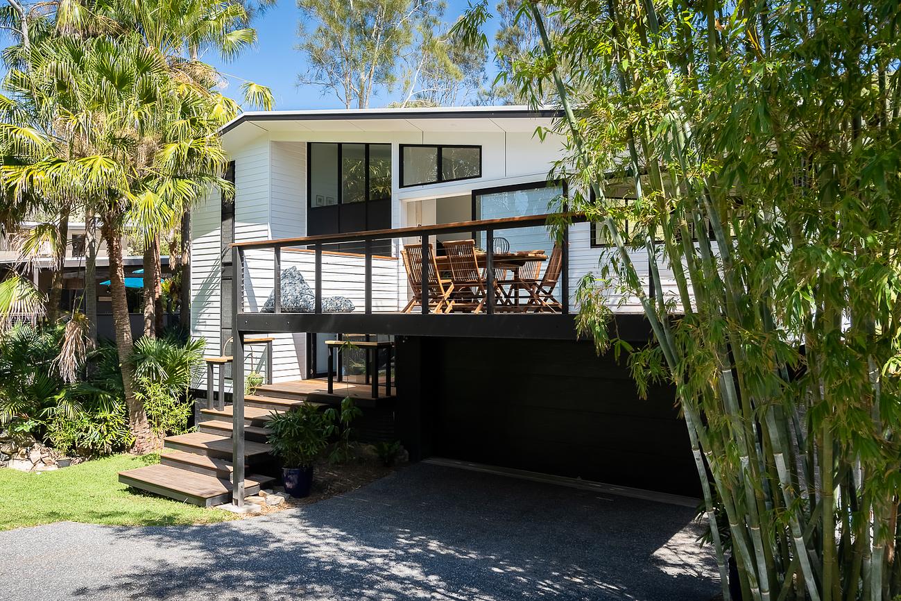 Bamboo Beach House Beach house for Rent in Blueys Beach, North Coast