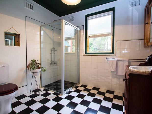 Photo 19 for Avoca House - Circa 1900 Gorgeous Federation Home