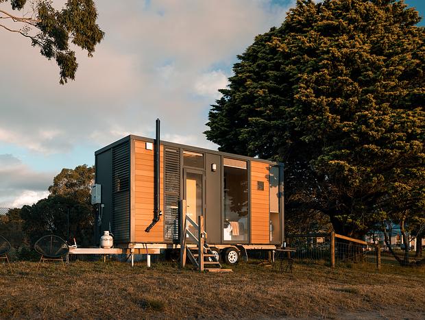 Photo 5 for Tiny House Big View 1