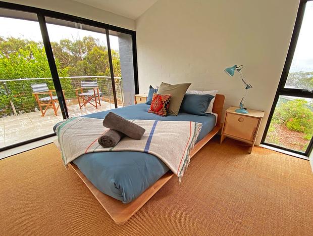 Photo 18 for Osprey - Stunning Boomerang Beach Hideaway
