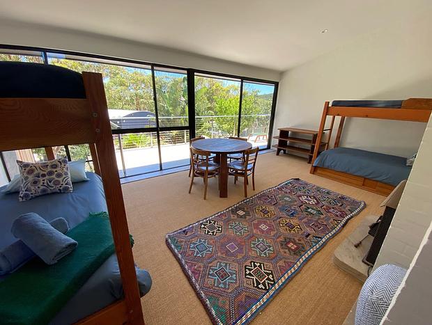 Photo 19 for Osprey - Stunning Boomerang Beach Hideaway