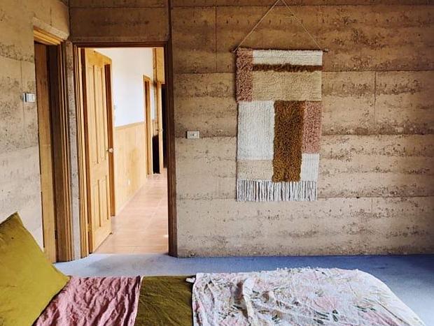 Photo 9 for Rammed earth house Mansfield