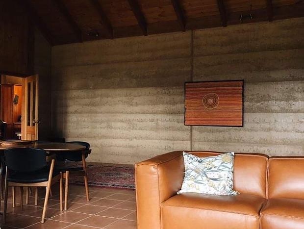 Photo 14 for Rammed earth house Mansfield