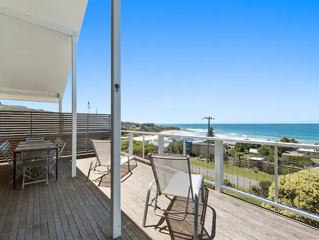 Photo 8 for IL Mare - Stunning Ocean Views along the Ocean Road