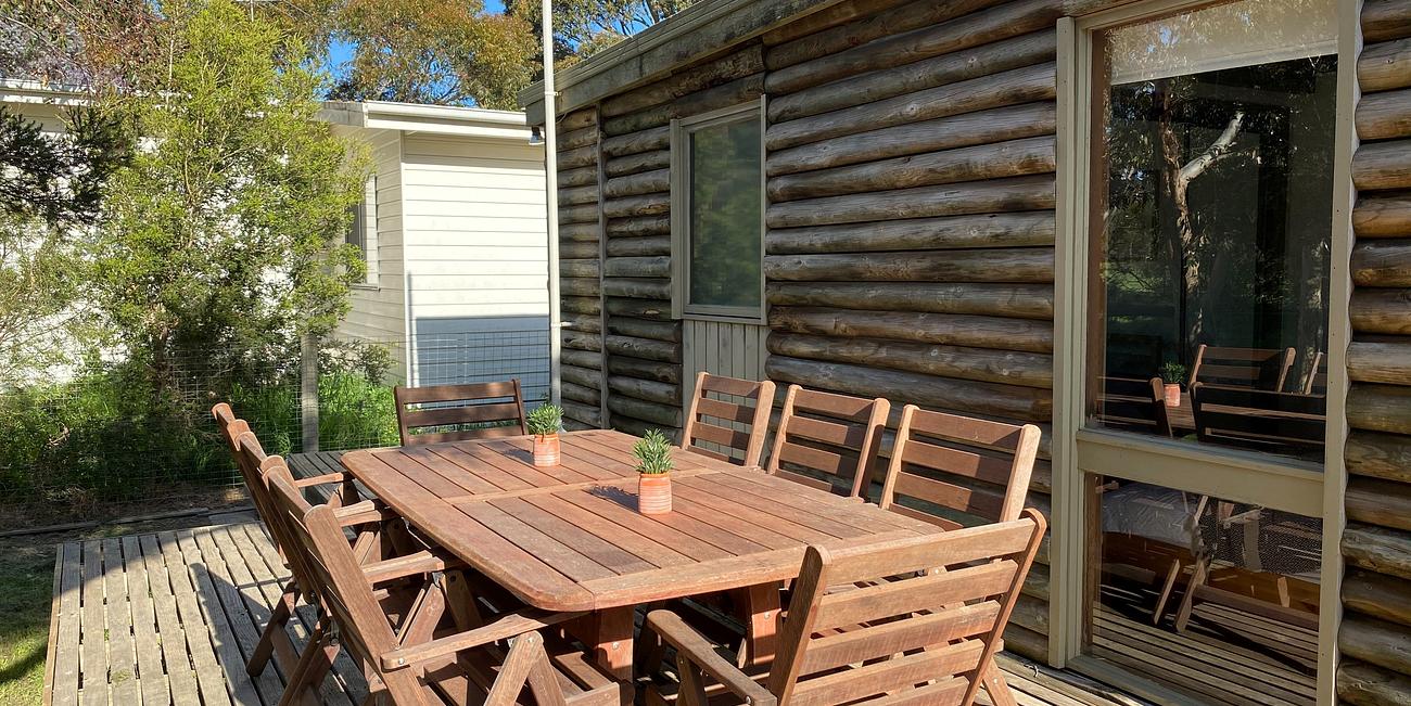 Red Rocks Island Cabin Cabin for Rent in Cowes, Phillip Island, VIC