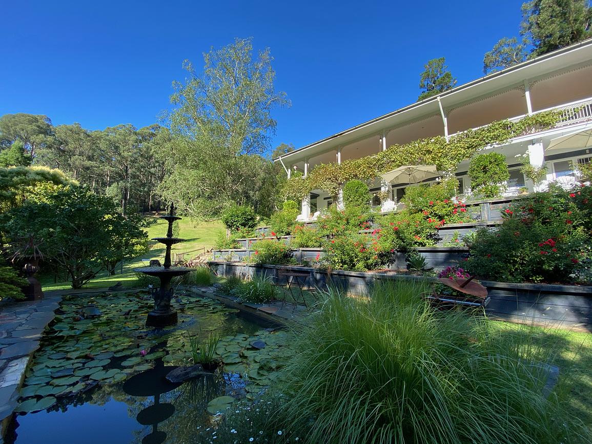Brentwood Apartments Valley View Suite for Rent in Healesville
