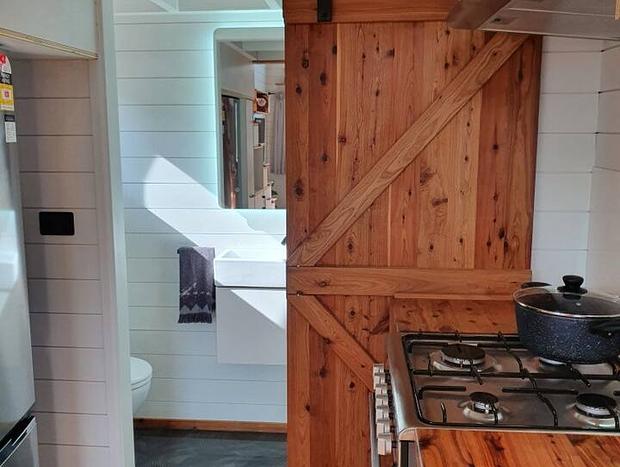 Photo 10 for Valley View Country Retreat - Tiny House