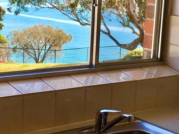 Photo 15 for Clifftop- Amazing beach, coast + ocean views.