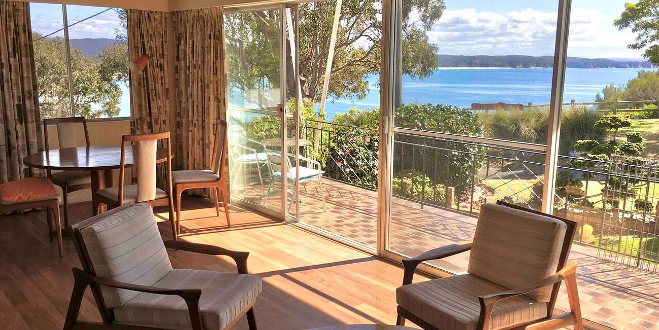 Clifftop Amazing beach + Coast Views Beach house for Rent in Tathra, South Coast, NSW, AU