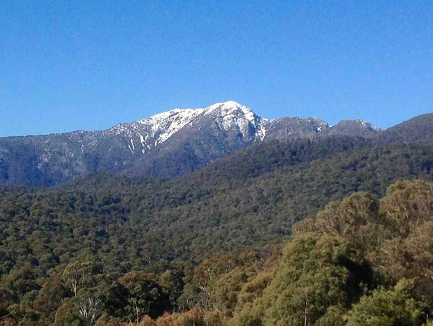 Photo 13 for BullerRoo - Big Sky Views - Luxury High Country Chalet