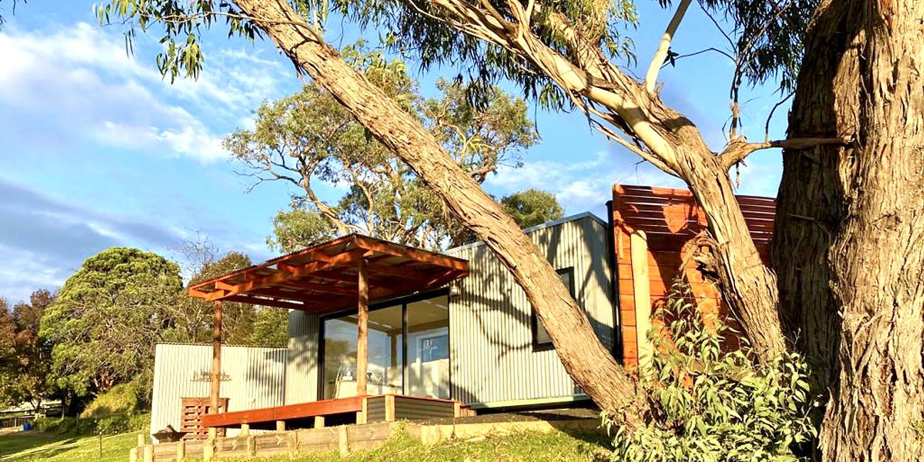 Tiny House Haven Tiny house for Rent in Beaconsfield Upper, Dandenong