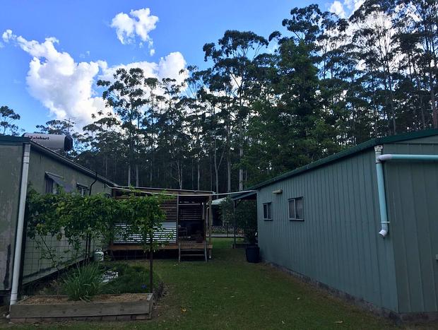 Photo 36 for The Bach - Country Rustic Accommodation