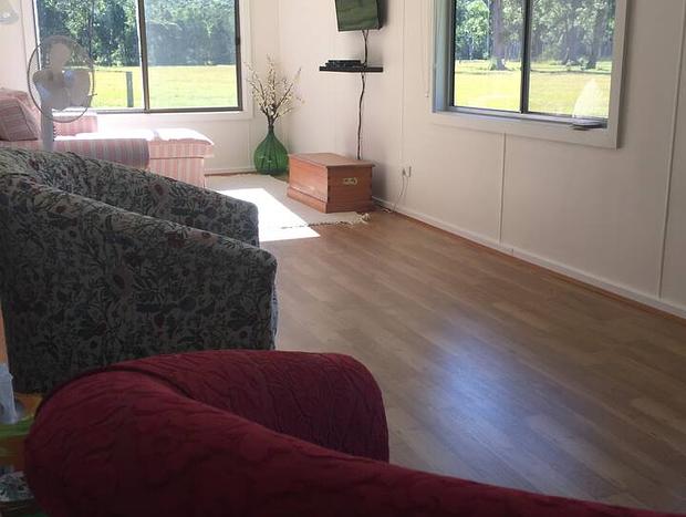 Photo 9 for The Bach - Country Rustic Accommodation