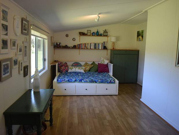 Photo 8 for The Bach - Country Rustic Accommodation