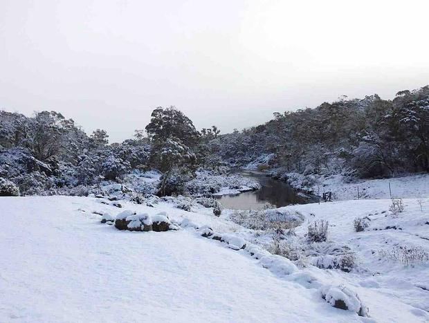 Photo 25 for The Outpost Cottage in Snowy Mountains
