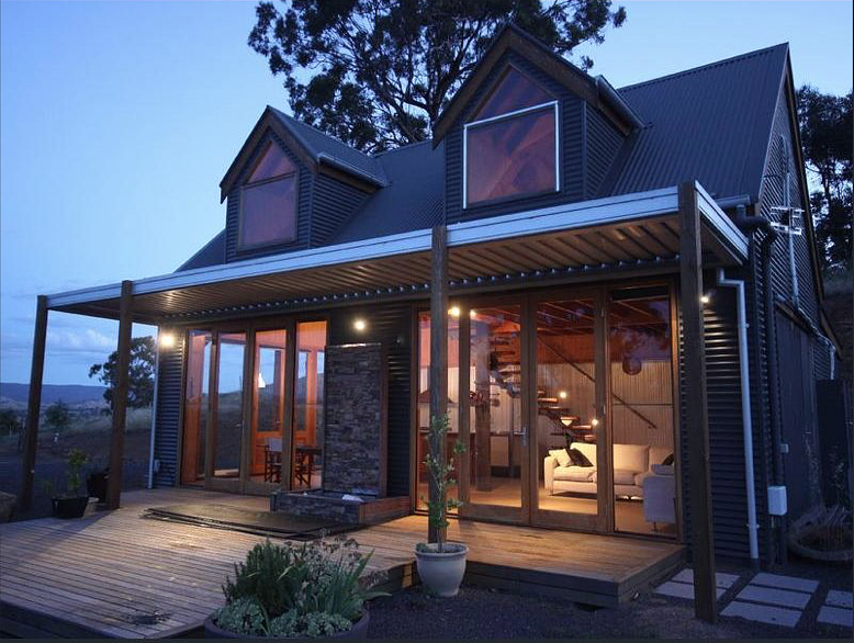 Tranquil Getaway Magnificent Views House for Rent in Yea, High