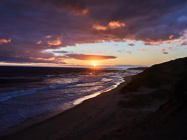 Photo 3 for Sunset at Second Surf Beach