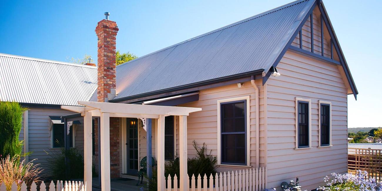 Circa Ruby Mint Daylesford Town Centre House for Rent in Daylesford