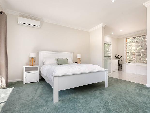 Photo 8 for Romantic Self Contained Cockatoo Cottage 1