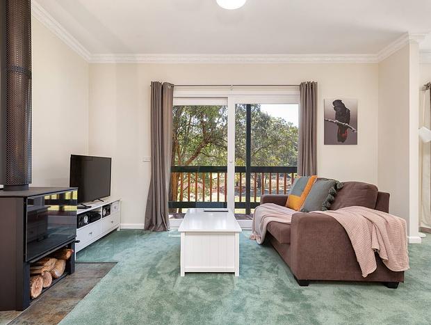 Photo 5 for Romantic Self Contained Cockatoo Cottage 1