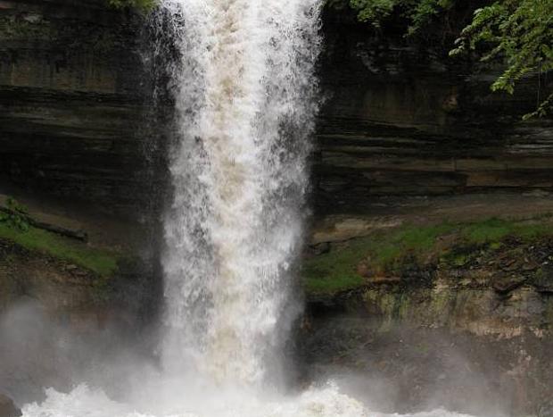 Minnehaha Falls In Hiawatha