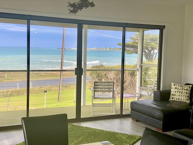Photo 13 for Seaspray Beach House - Apollo Bay - Dog Friendly
