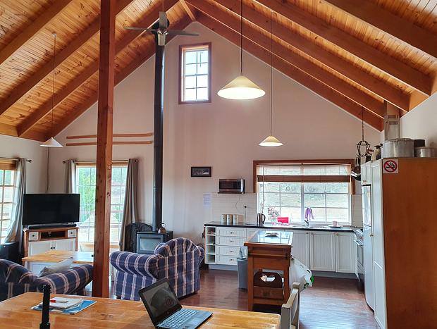 Photo 6 for Lachney Cottage - Snowy Mountains Accommodation