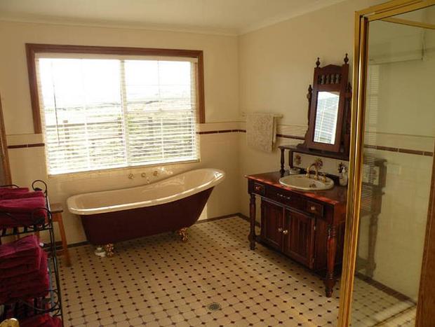 Photo 11 for Lachney Cottage - Snowy Mountains Accommodation