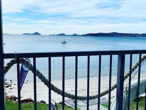 Photo 25 for Luxury Guest House Couples Retreat with Heated Private Pool in Salamander Bay