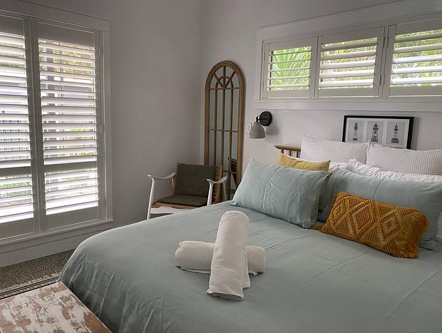 Photo 12 for Luxury Guest House Couples Retreat with Heated Private Pool in Salamander Bay