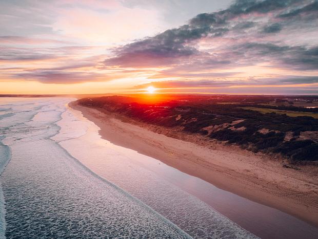 Photo 2 for Sunset at Thirteenth Beach