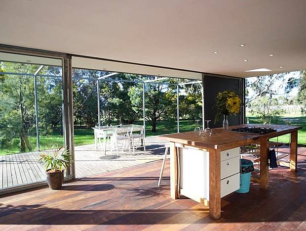 Photo 5 for Carinya Eco Winery Cabin