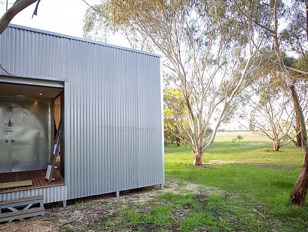 Photo 4 for Carinya Eco Winery Cabin