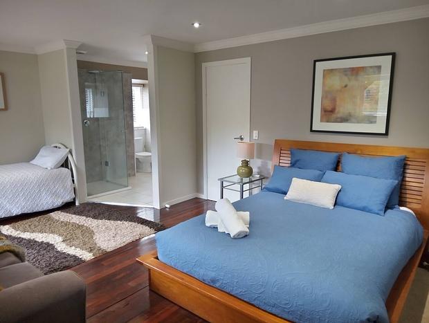 Photo 5 for Pinnacle View Lodge - Beautiful Dutch Barn style house in Merrijig, base of Mt Buller