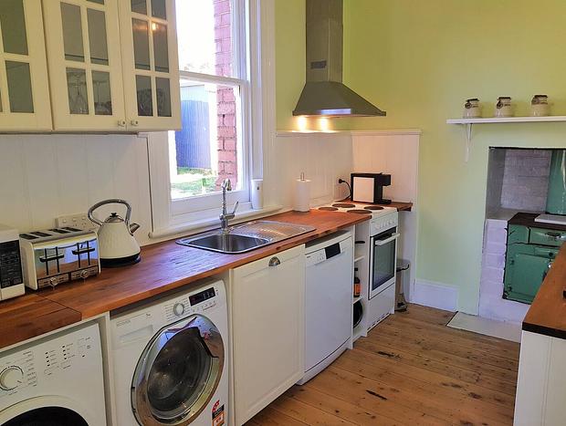 Photo 9 for Maids Quarters - Coragulac House Cottages