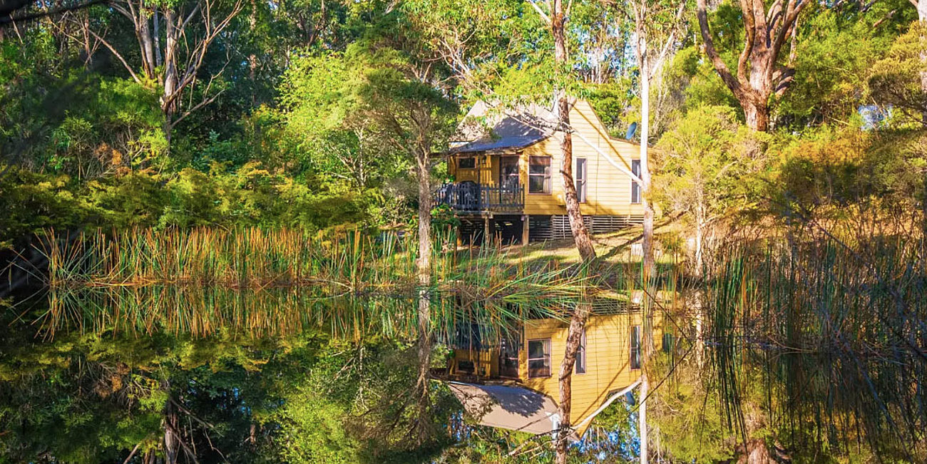 Billabong Cottage Cottage for Rent in Bawley Point, South Coast, NSW