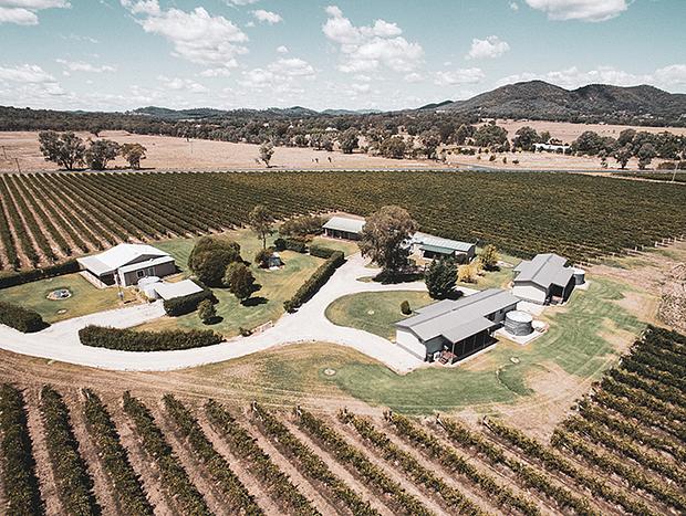 Photo 8 for drovers - Bespoke Vineyard Accommodation
