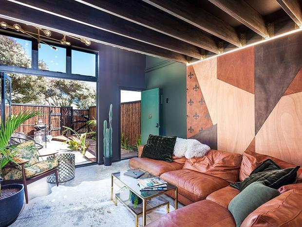 Photo 6 for The Barn - Designers Dream, Romantic Beach Hideaway